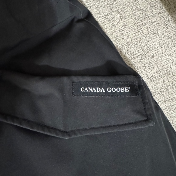 Canada Goose Rossclair Mid Length Fur Hood Parka - Picture 6 of 13